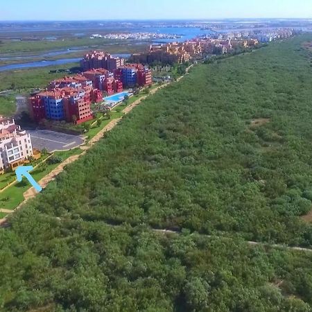 Apartamento Urbanizacion De Lujo En Primera Linea De Playa Isla Canela Exteriör bild