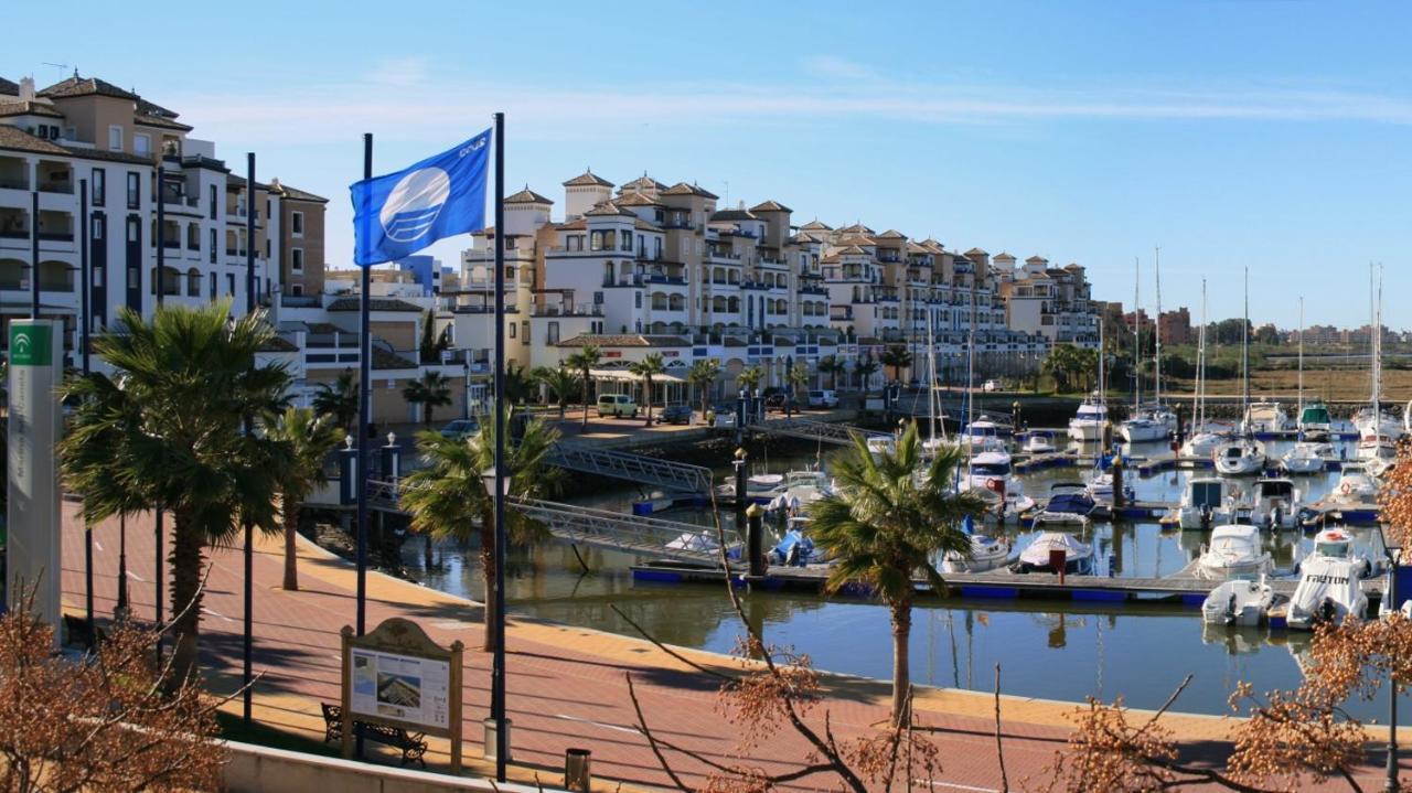 Apartamento Urbanizacion De Lujo En Primera Linea De Playa Isla Canela Exteriör bild